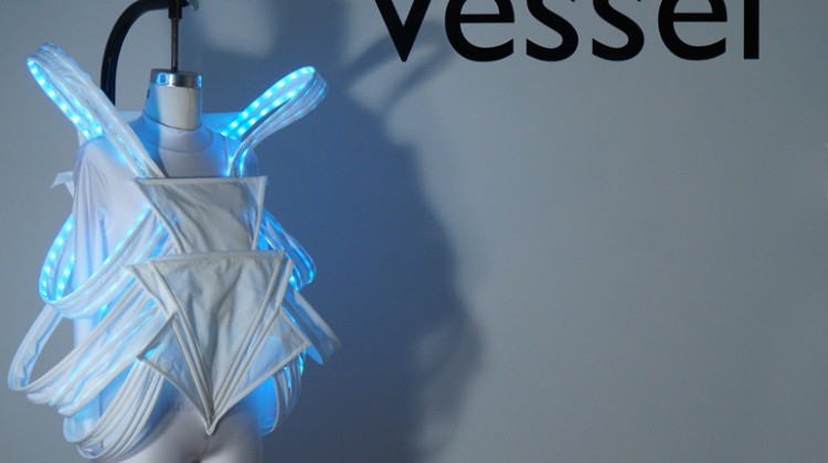 Vessel Menstruationskleid Elisabeth Tolson ich menstruiere Periode mein Freund nervt