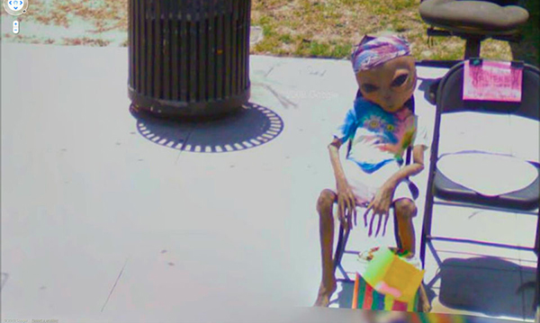 Google Street View liefert lustige Bilder Lustige Bilder in Google Street View Alien