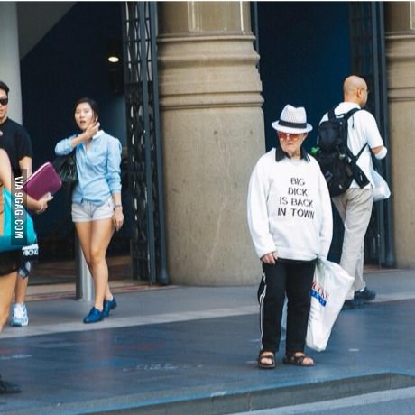big dick is back in town Shirt Pullover größter Penis der welt Weltrekorde mit Sex