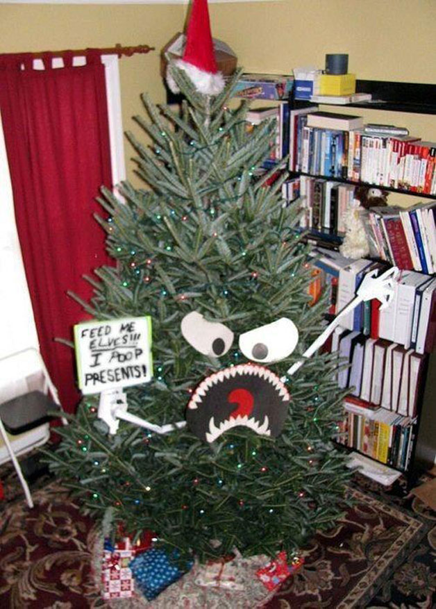 lustiger Weihnachtsbaum böse kreativ