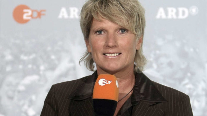claudia neumann soll em finale kommentieren petition