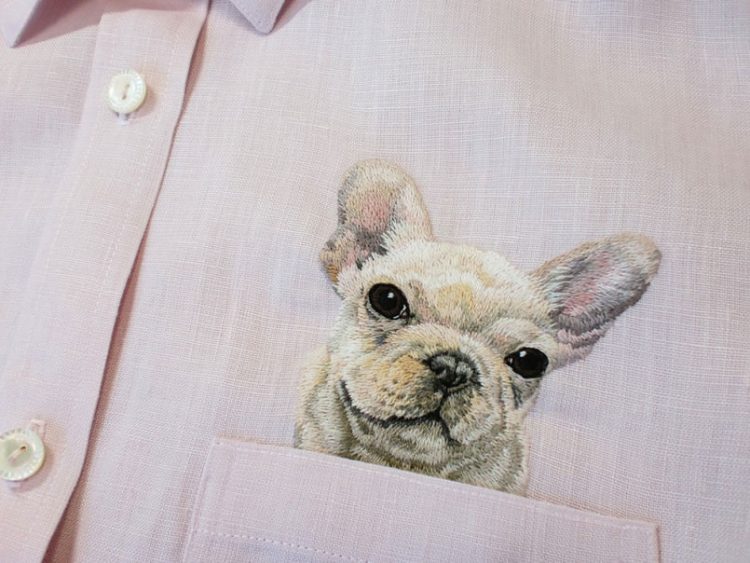 Hiroko Kubota Mode mit Hunden Stickereien