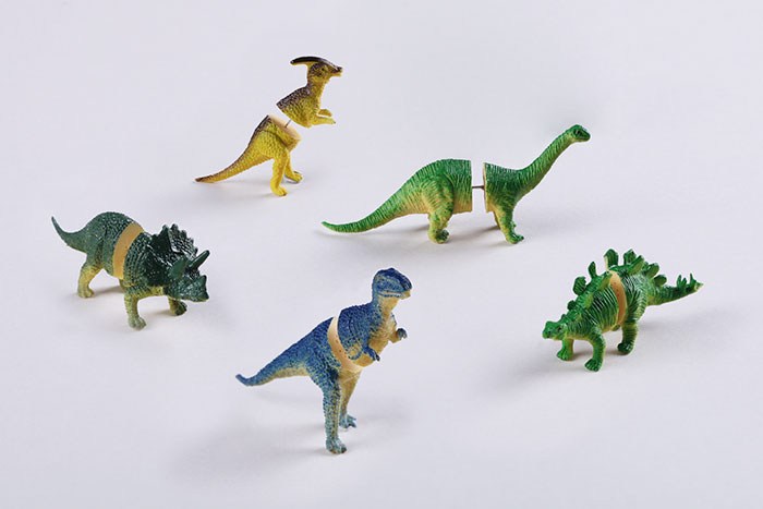 dinosaurs-retro-earrings-ooo-workshop-11
